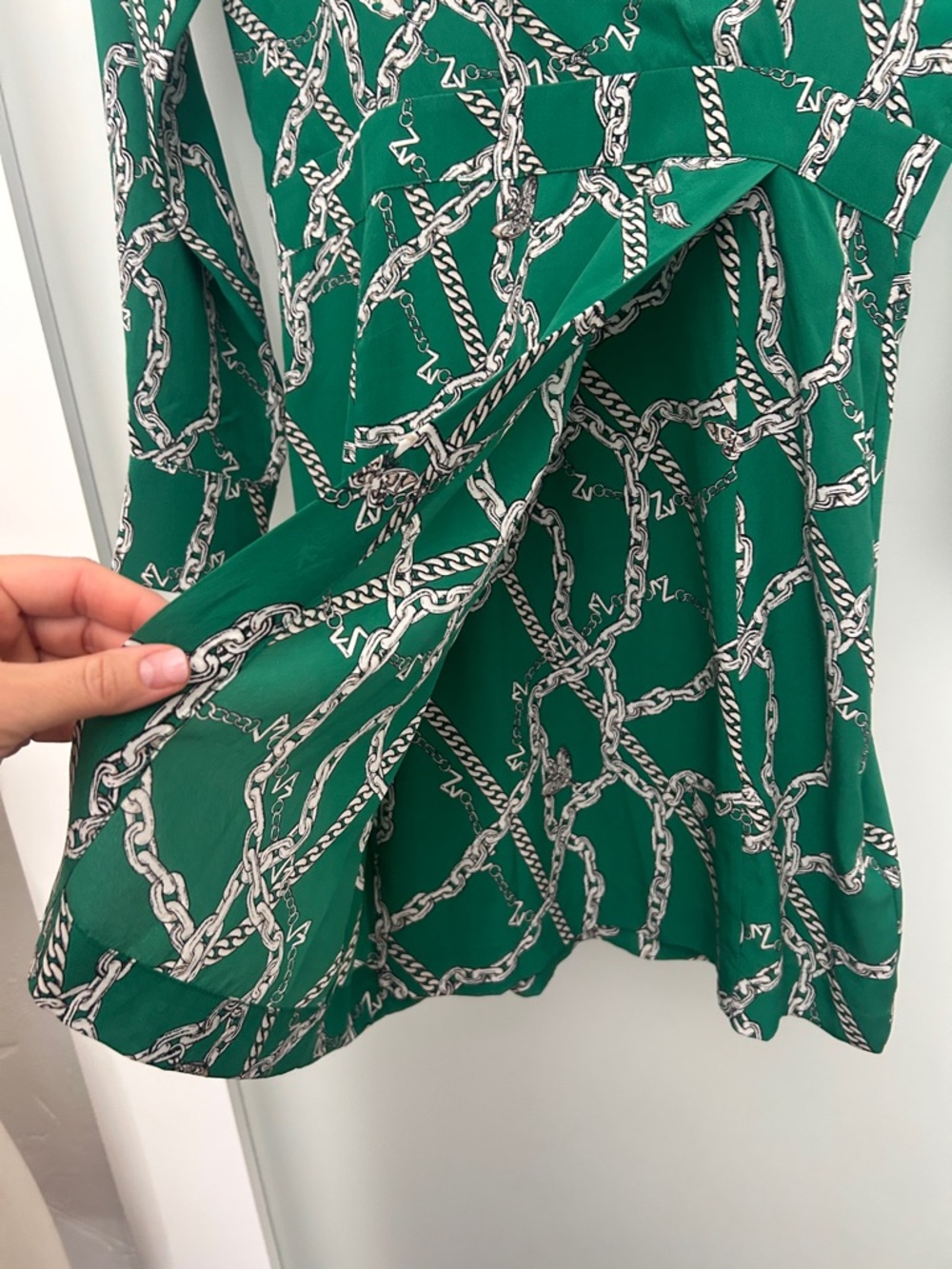 Zadig & Voltaire Ravy Chain Print 100% Silk 3/4 Sleeves Mini Dress Green Small - Picture 6 of 10